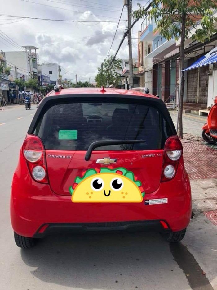 Cần bán gấp Chevrolet Spark 2016 màu đỏ.Xe số sàn