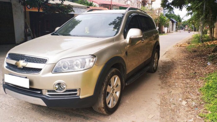 Cần bán gấp Chevrolet Captiva 2009 số tự động