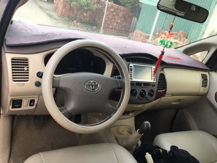 Bán nhanh Toyota Innova G xịn 2008 màu ghi bạc zin từ đầu đến chân