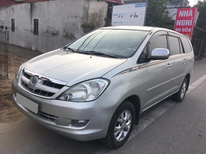 Bán nhanh Toyota Innova G xịn 2008 màu ghi bạc zin từ đầu đến chân