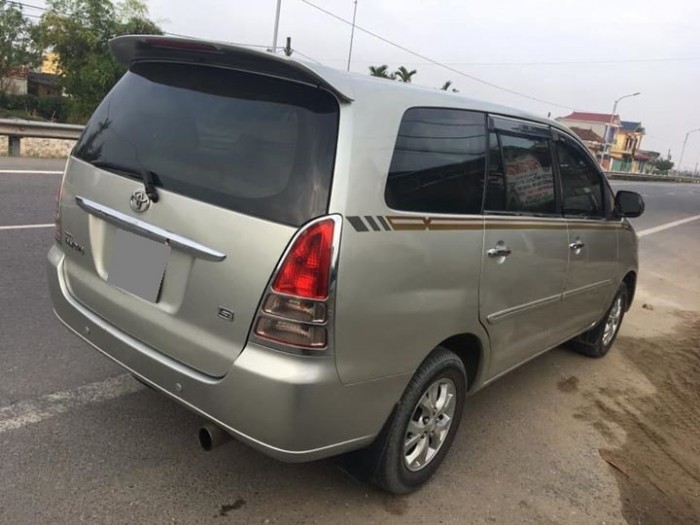 Bán nhanh Toyota Innova G xịn 2008 màu ghi bạc zin từ đầu đến chân