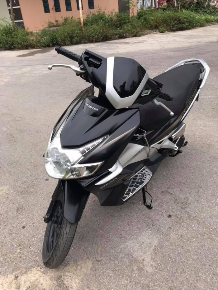 tôi cần bán AB 2010 fi 6 nan biển hà nội