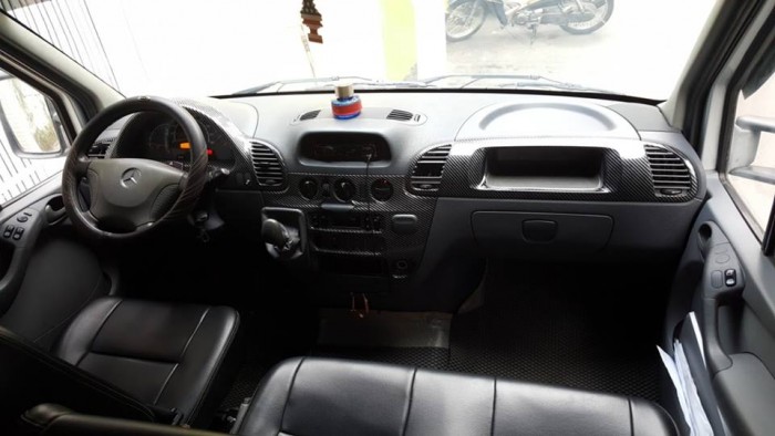 Bán Mercedes Sprinter 311 Bạc đời 2012 máy dầu số sàn 16 chỗ rất mới
