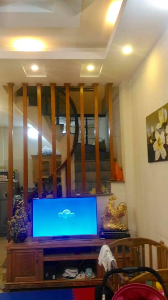 Bán nhà Trương Định 40m tặng toàn bộ nội thất ngõ xe ba gác