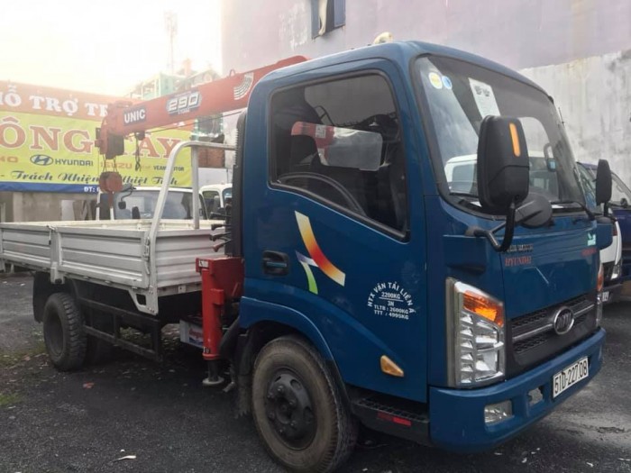Bán xe tải Cẩu VEAM VT255 Cẩu UNIC 290 4 khúc tải trong 1,6 Tấn