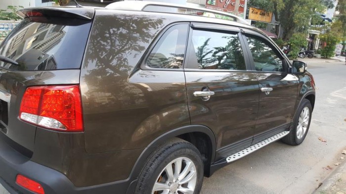 Cần tiền bán gấp xe Kia Sorento 2014 số tự động
