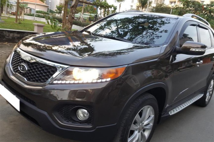 Cần tiền bán gấp xe Kia Sorento 2014 số tự động