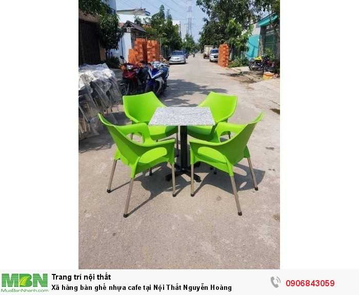 Xã hàng bàn ghế nhựa cafe tại Nội Thất Nguyễn Hoàng0