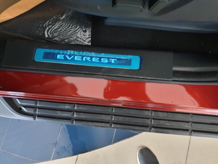 Xe Everest 2.0 Bi- tuboTitanium 4WD