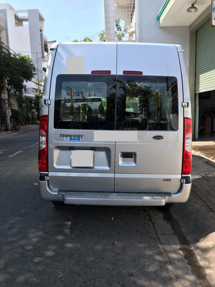 Cần bán xe Ford Transit 2016 máy dầu số sàn 16 ghế vip