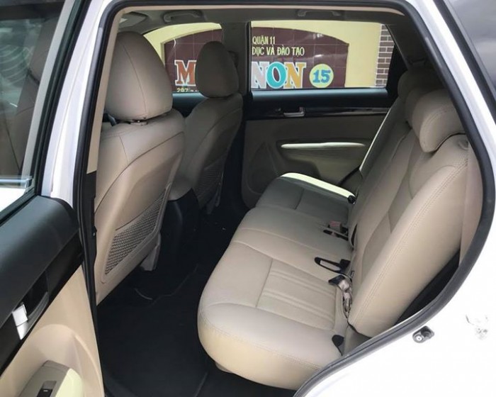 Bán xe Kia Sorento GAT 2.4 11/2016