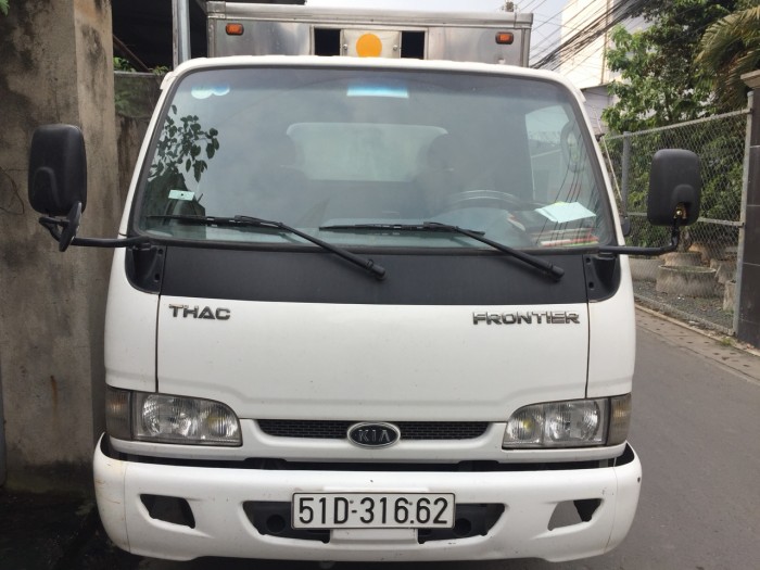 Bán kia k165 đời 2017 đăng kí 2018 thùng kín máy lạnh