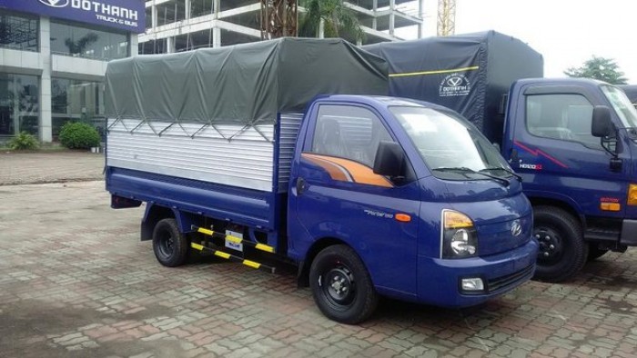 Giá xe hyundai 1,25T - giá siêu khuyến mãi- tại HÀ ĐÔNG.