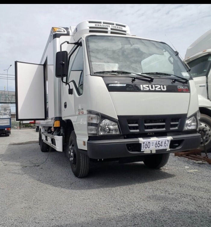 Báo Giá Xe Tải Isuzu 1950kg, Isuzu DKR 270 chỉ cần 150 triệu có xe ngay