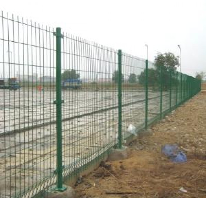 Hàng rào lưới thép phi 5 ( 50 x100), ( 50x150), ( 50 x200), ( 50 x250) , mạ kẽm nhúng nóng , sơn tĩnh điện17