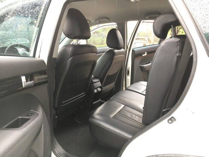 Bán gấp Kia Sorento 2017 bản GAT màu trắng