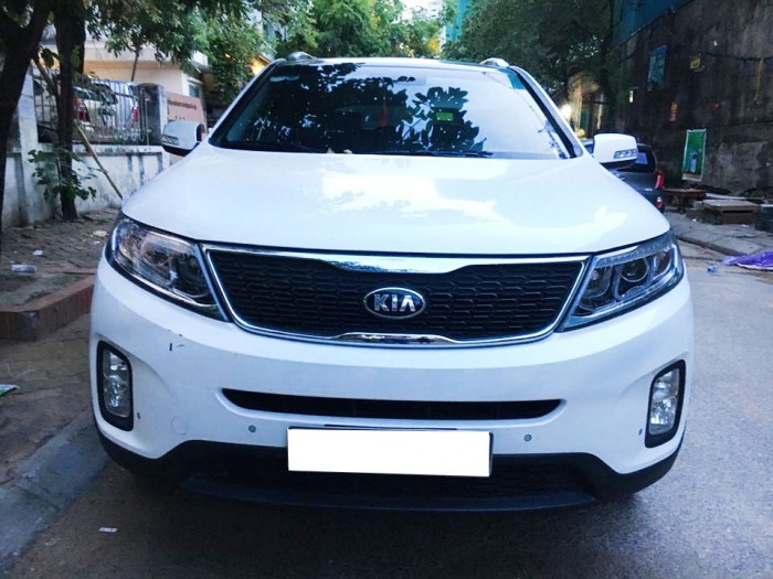 Bán gấp Kia Sorento 2017 bản GAT màu trắng
