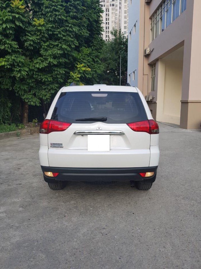 Bán gấp xe Mitsubishi Pajero Sport 3.0 2014