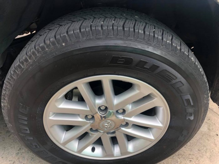 Cần bán gấp Toyota Fortuner 2014 máy dầu