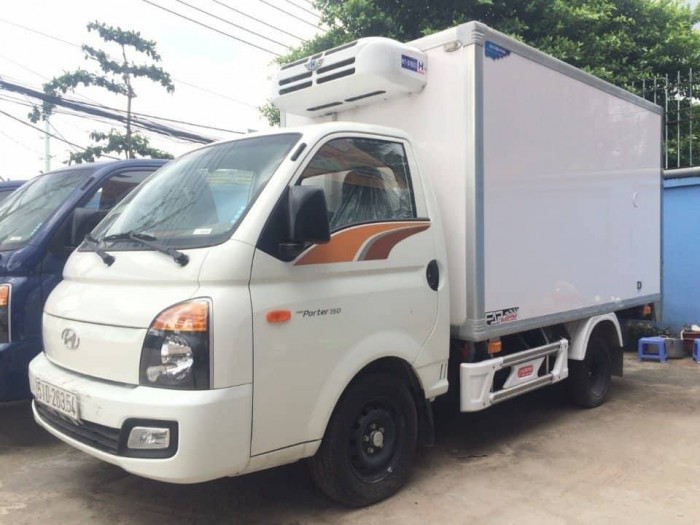 Hyundai 1.5 Tấn Thùng Đông Lạnh Trả Góp