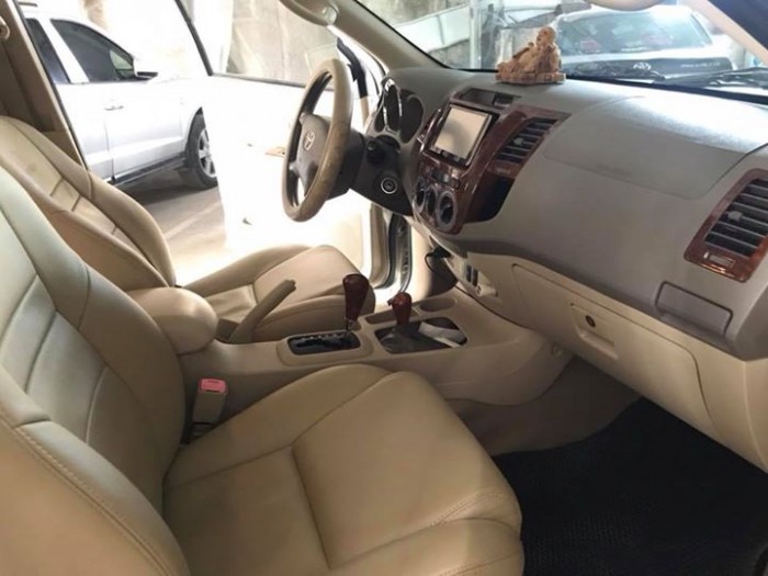 Cần bán Fortuner 2008, số tự động, máy xăng, xe nhập