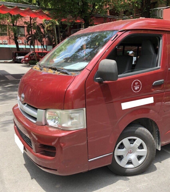 Bán xe Toyota Hiace 2007 dầu số sàn màu đỏ đô