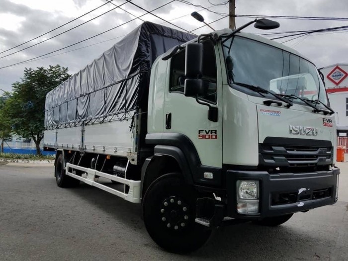 ISUZU 8 TẤN THÙNG MUI BẠT DÀI 8.1m  TRẢ GÓP