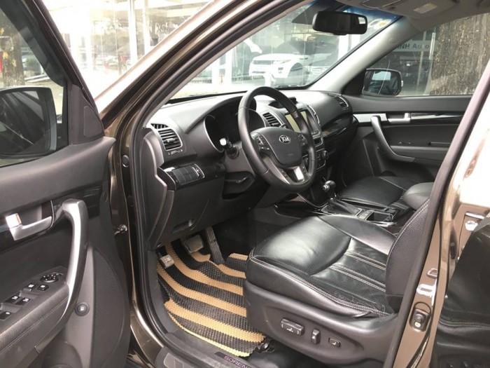 Bán gấp Kia Sorento 2017 bản GAT số tự động