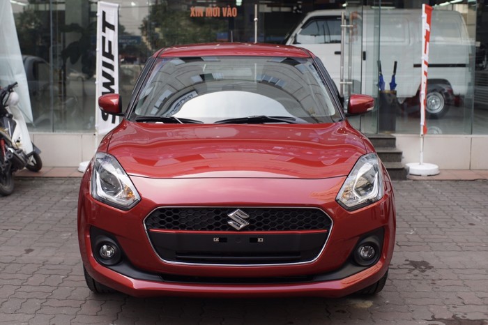 Suzuki Swift giá rẻ chỉ cần 189 tr là có xe nhập khẩu ThaiLand - năng động thể thao
