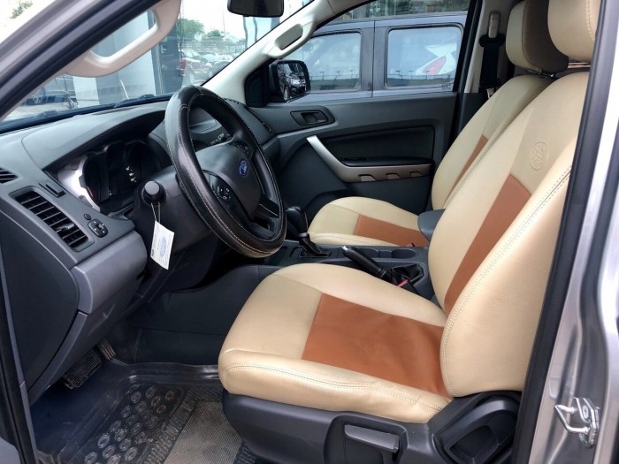 Bán Ford Ranger XLS 4x2 AT sx 2k16,thùng thấp