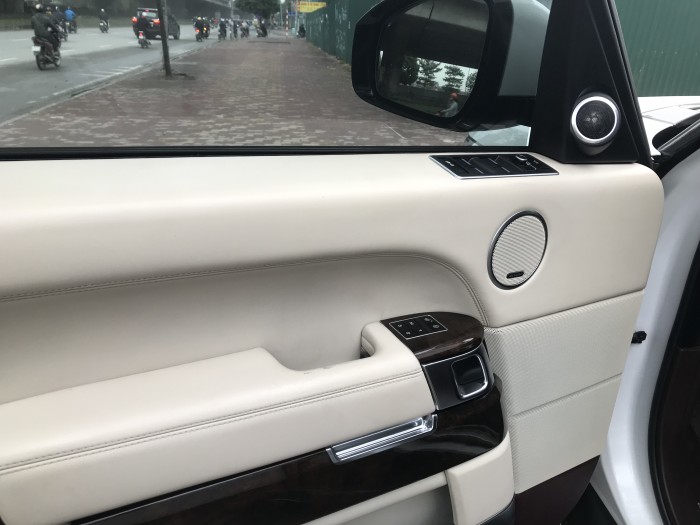 Bán xe RangeRover Autobiography 5.0,bản 4 chỗ,Model và đăng ký 2015,tiện nghi sang trọng,đẳng cấp,xe đẹp ,biển vip.