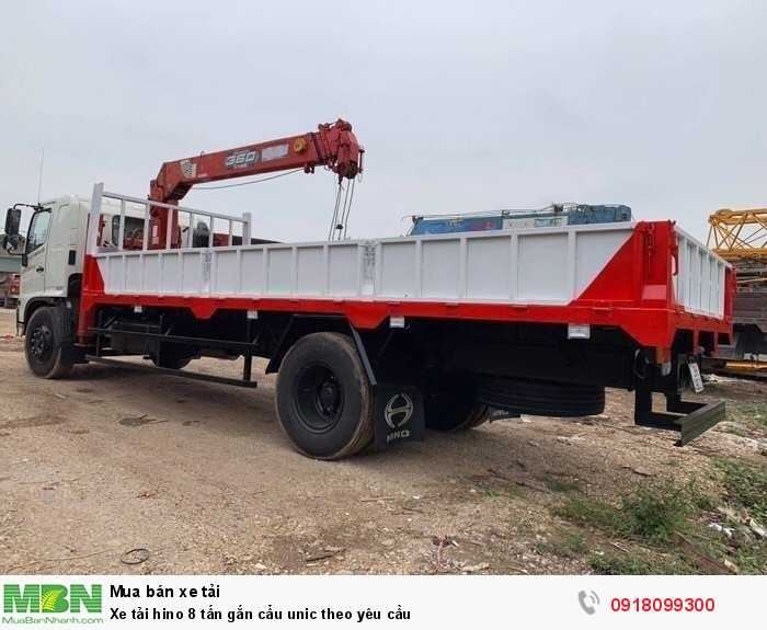 Xe tải Hino 8 tấn gắn cẩu unic theo yêu cầu