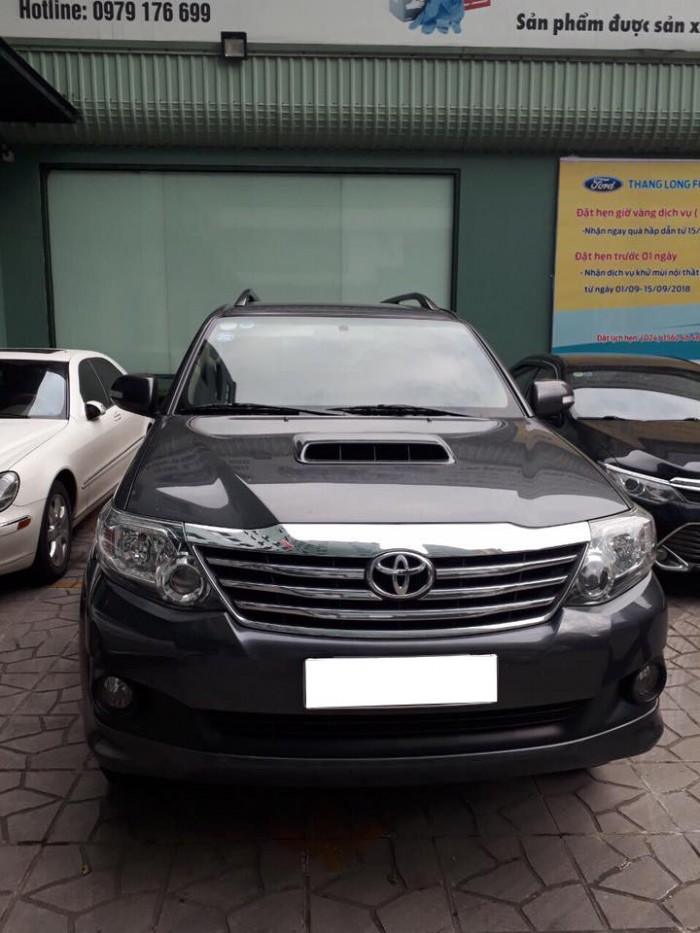 Bán gấp Toyota Fortuner G 2014 số sàn máy dầu