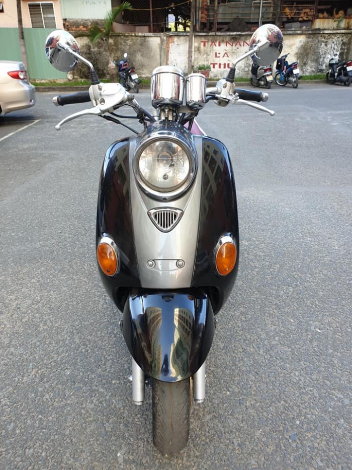 Suzuki Bella 125 kiểu Dáng Vespa cổ điển Ý Mang Phong Cách Châu Âu Hiện Đại Tuyệt Đẹp
