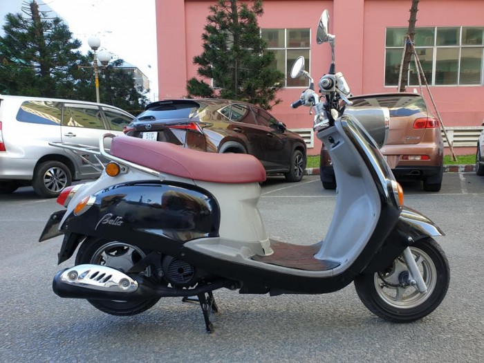 Suzuki Bella 125 kiểu Dáng Vespa cổ điển Ý Mang Phong Cách Châu Âu Hiện Đại Tuyệt Đẹp