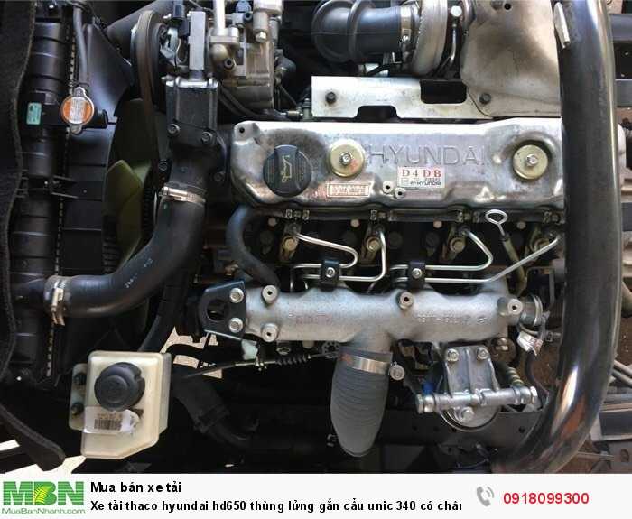 Xe tải thaco hyundai hd650 thùng lửng gắn cẩu unic 340 có chân sau