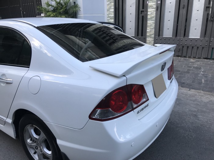 Mình cần bán Honda Civic 2008 tự động trắng tuyệt đẹp