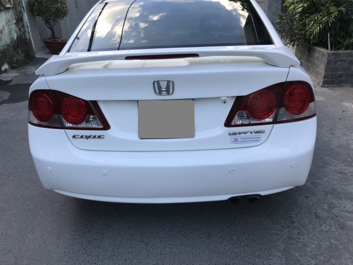 Mình cần bán Honda Civic 2008 tự động trắng tuyệt đẹp