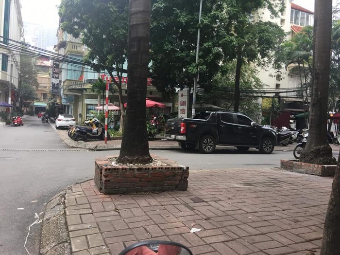 Bán trước tết Nguyễn Thị Định Cầu Giấy: 5tầng,ô tô tránh, KD, 2 vỉa hè rộng