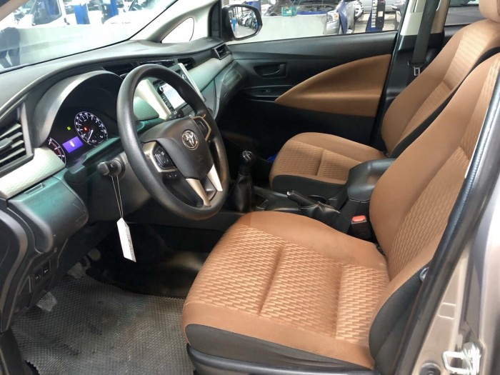 Innova 2.0E, sx 2016, xe gia đình, màu đồng, biển số cực đẹp