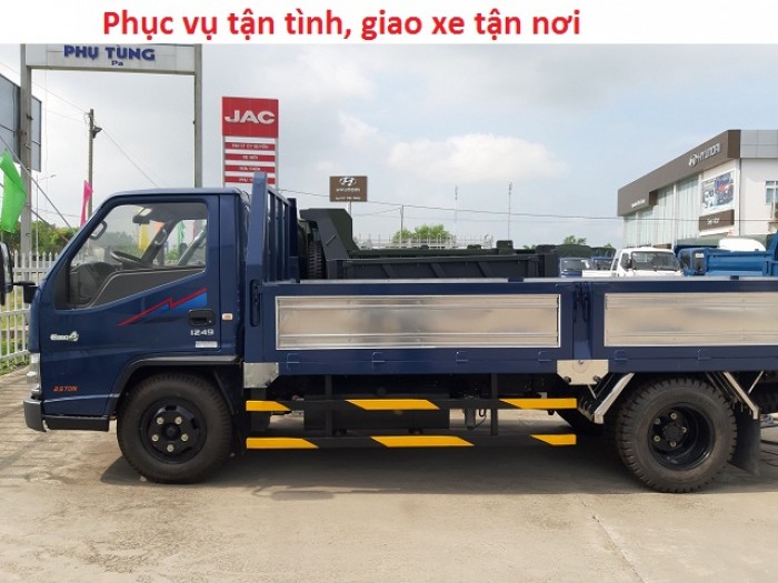Xe tải iz49, giá xe iz49, giá xe 2.4 tấn, xe thùng dài 4.3m