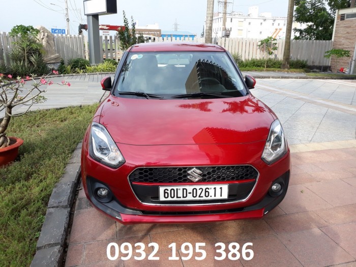 Swift 2018 xe đô thị cỡ nhỏ, trả trước 180 triệu giao xe ngay