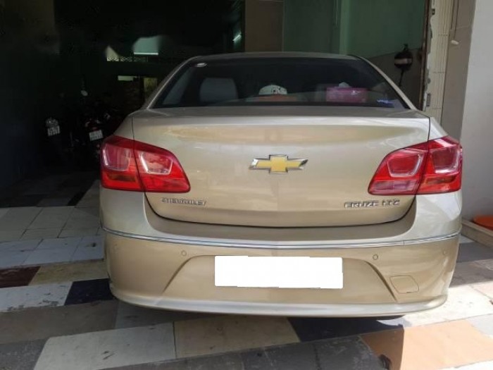 Bán Chevrolet Cruze LTZ 2017 màu vàng cát cực mới đẹp.
