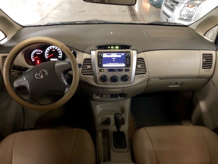 Bán Toyata Innova 2.0G sx 2k13 màu vàng cát