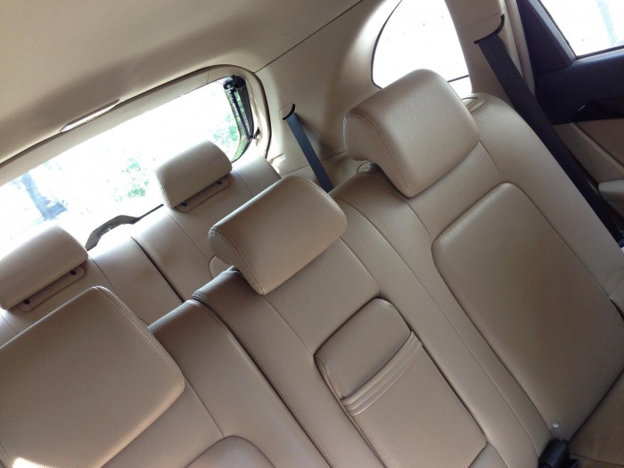 Cần bán xe Chevrolet Captiva 2008 Ltz tự động màu bạc
