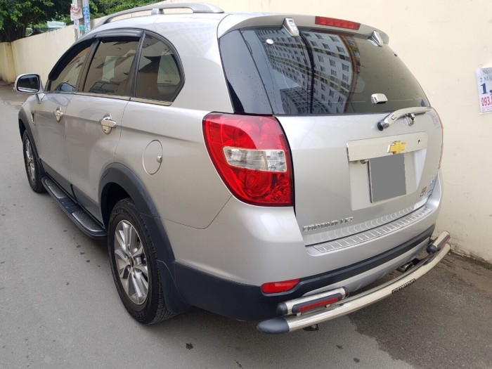Cần bán xe Chevrolet Captiva 2008 Ltz tự động màu bạc