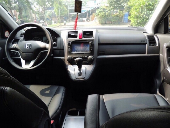 Kẹt tiền bán nhanh xe Honda CR-V 2.4 Tự động 2011 màu Bạc