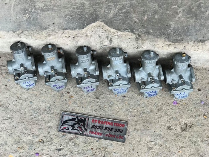 BXC 125 - Trái Ga 22 - SYIC  - 4 Vít ( 4 Ốc )