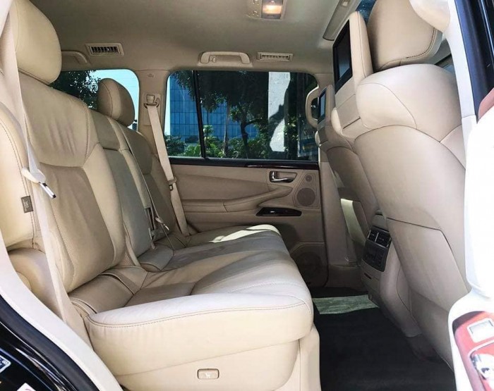 Bán Lexus Lx570  màu đen 2012 đk 2013 Nhập Mỹ Rất đẹp.