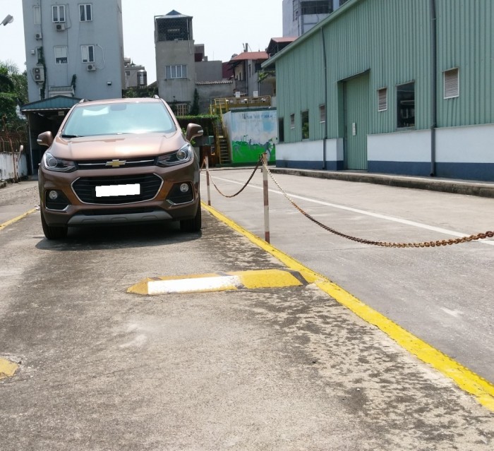 Bán Chevrolet Trax lt 2017 màu cam nhập khẩu rất đẹp
